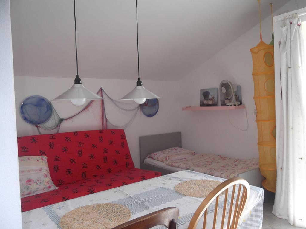 Apartments Vanda Vrboska Chambre photo