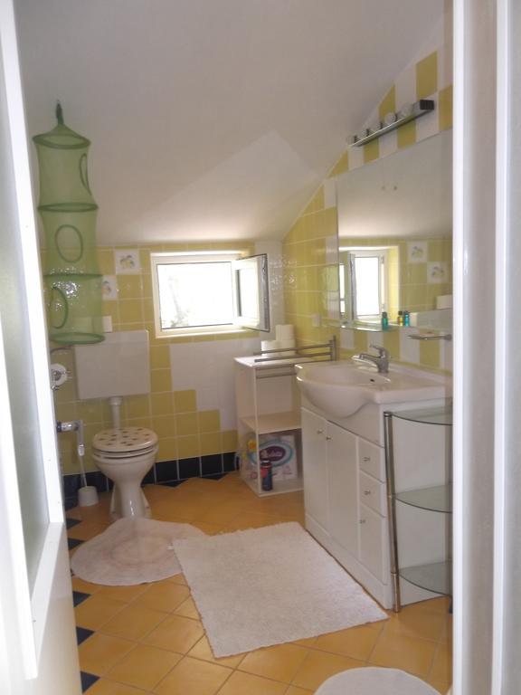 Apartments Vanda Vrboska Chambre photo